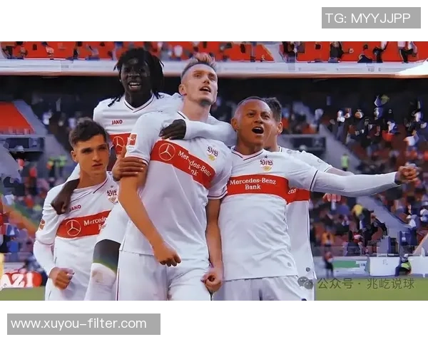 德甲激战汉堡与斯图加特的攻防较量谁能掌控胜负天平